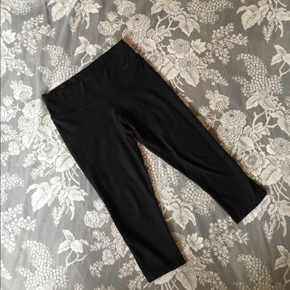 Nike | Dri-Fit Capris - Picture 3 of 7